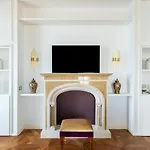 Grand Des Etrangers- The Leading Of The World 5*