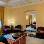 Grand Des Etrangers- The Leading Of The World Syrakusa