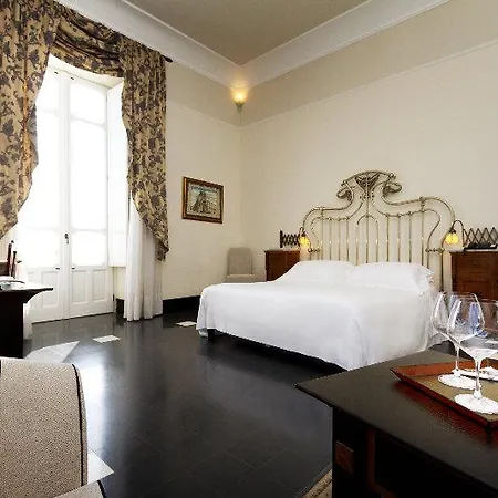 Hotel Grand Des Etrangers- The Leading Of The World