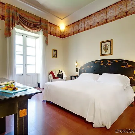 Отель Grand Des Etrangers- The Leading Of The World 5*