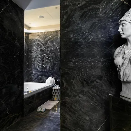 Grand Des Etrangers Hotel