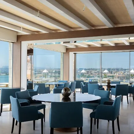 Hotel Grand Des Etrangers- The Leading Of The World