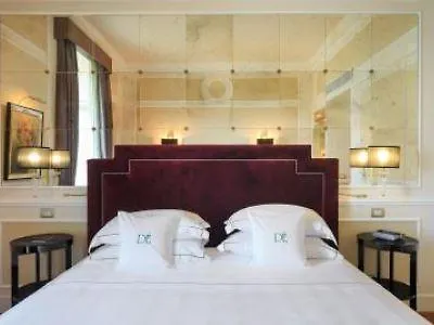Grand Des Etrangers- The Leading Of The World Сиракузы