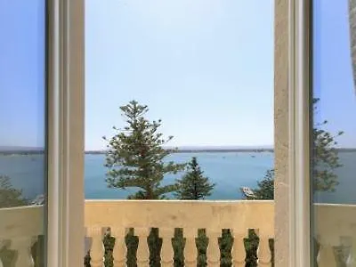 Grand Des Etrangers- The Leading Of The World 5*