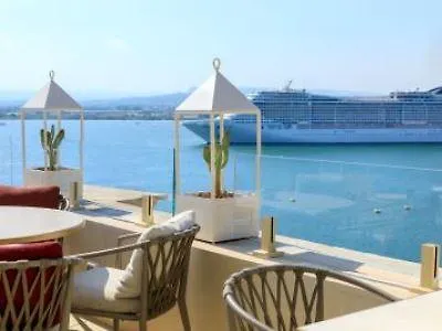 Отель Grand Des Etrangers- The Leading Of The World Сиракузы