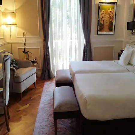 Hotell Grand Des Etrangers- The Leading Of The World